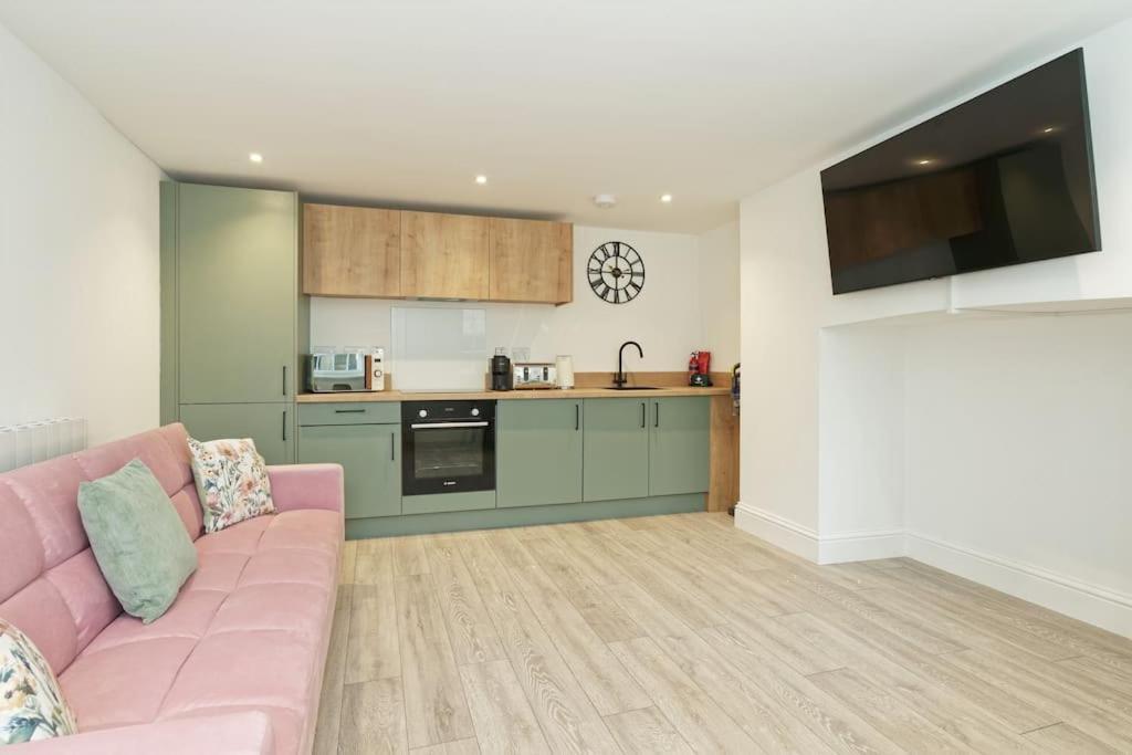Stylish Beach Front Retreat 2 Bedrooms Herne Bay Zewnętrze zdjęcie